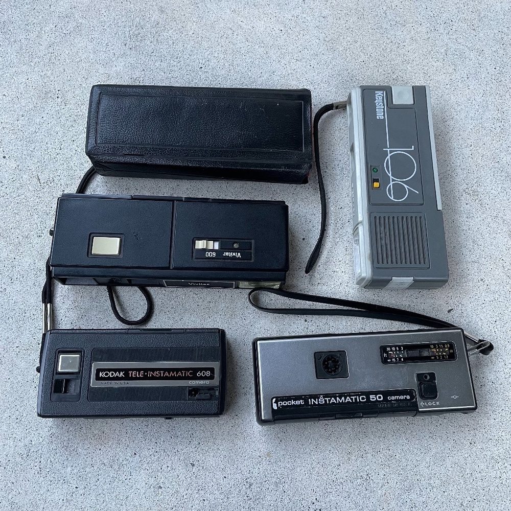 4x Lot of Vintage Pocket Instamatic cameras